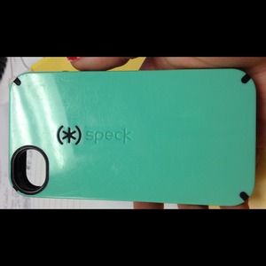 🌺Price Reduced🌺Speck green candy shell 4s case