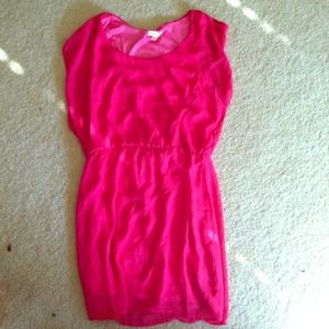 Dress, sweatshirt & top trade