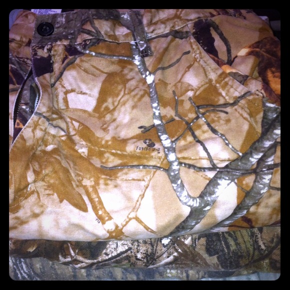 Bundled Camouflage-Mens Hunting Pants