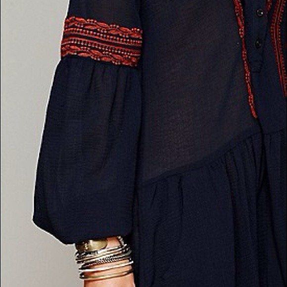 Bundled - Picture 2 of 4