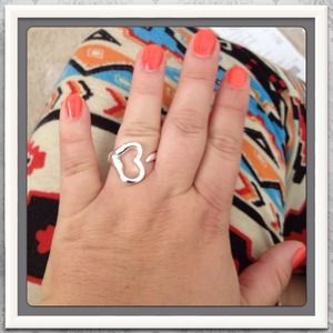 ✨TRADED TO POSHER @rileyschrey ✨