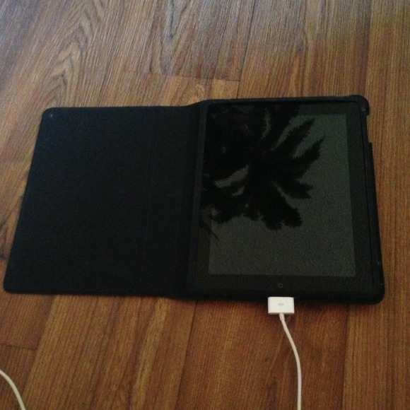 RESERVED 1rst Generation Ipad