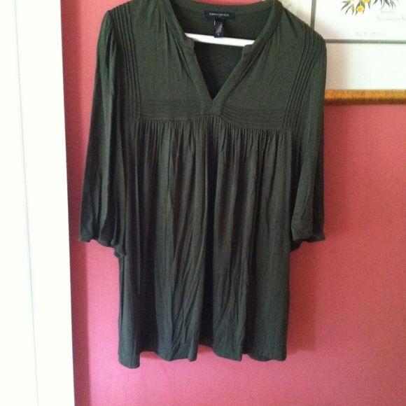 Traded!  Hunter green Banana Republic top