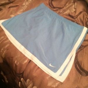 REDUCED!Blue and white NIKE dri-fit tennis skirt!