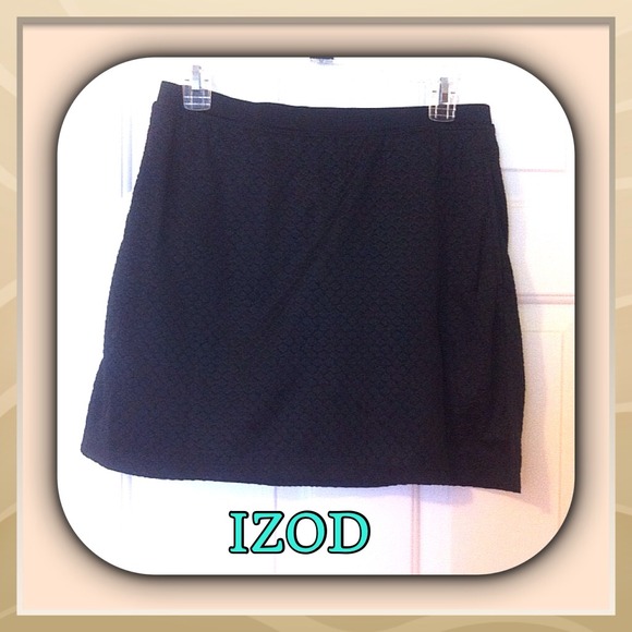 Izod black skirt - Picture 1 of 4