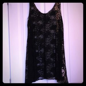 APPLE BOTTOMS large lace tank