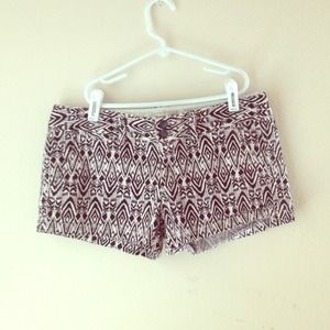 🎀 Reduced! American Eagle tribal print shorts