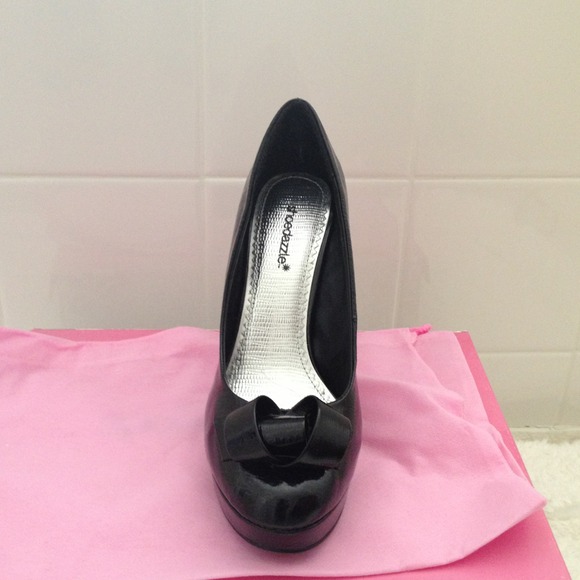 Black Platform - Picture 2 of 2