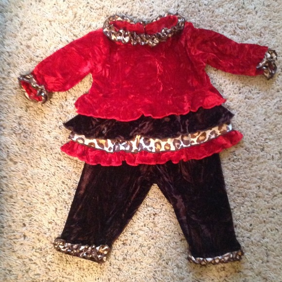 Baby couture