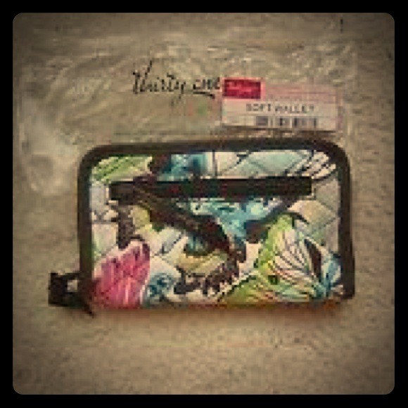 Thirty-One Soft Wallet - Butterflies