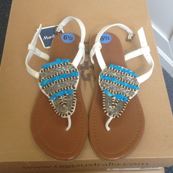 🎉HOST PICK🎉BrandNew MIA Sandals! 6.5
