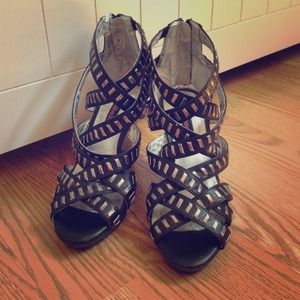Dollhouse Black Wedges