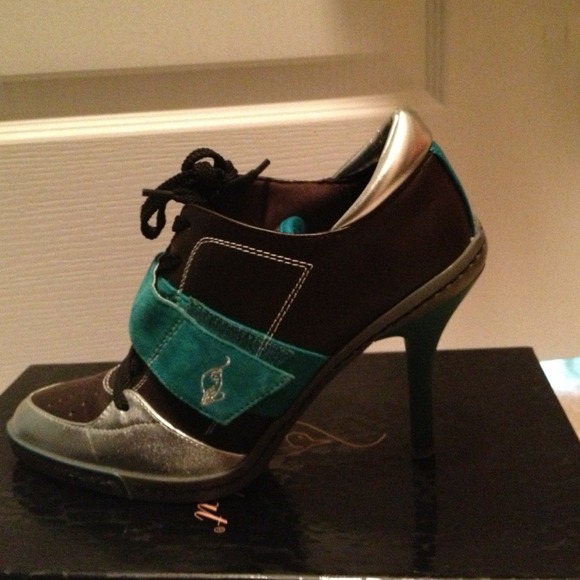 Jaden Bootie - Picture 2 of 2