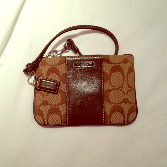 super cute coach wristlet