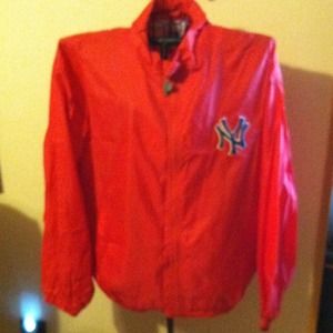 NWOT New York Yankees Red Lightweight Jacket