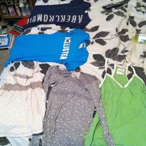 All hollister ! All in good shape