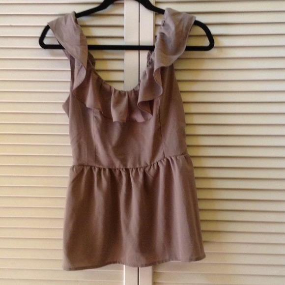 Flirty cutout back top. Never worn!