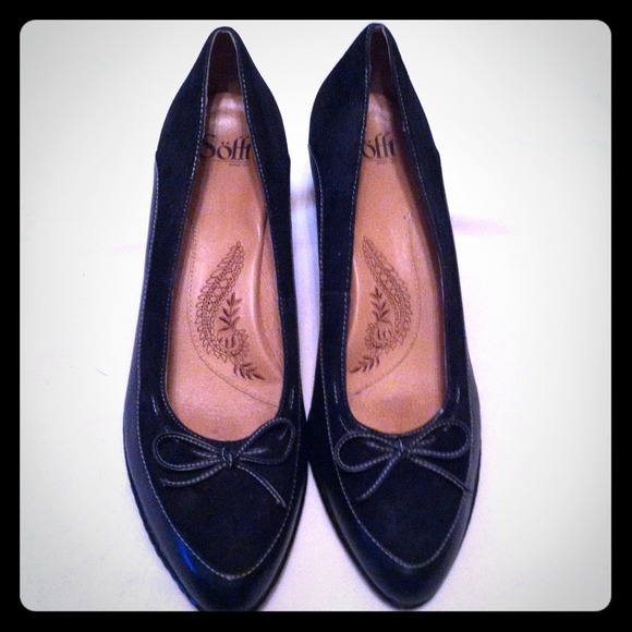 Sofft - black suede & leather shoes with bow