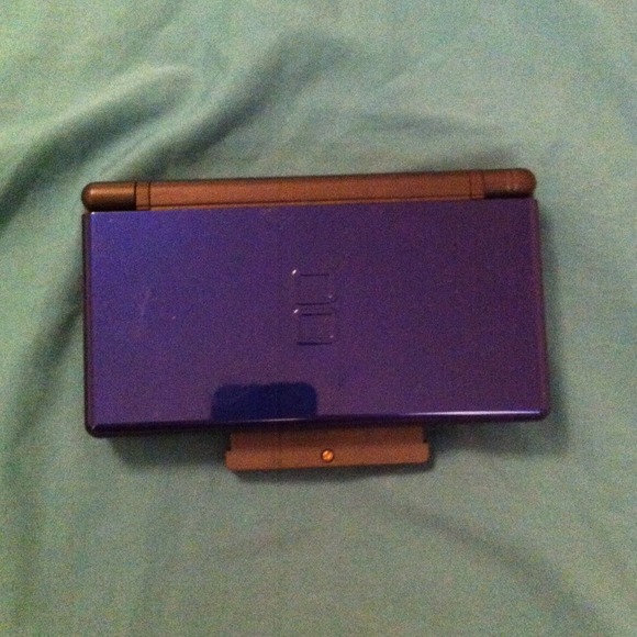 Nintendo DS lite
