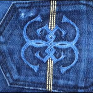 Guess "foxy flare" jeans