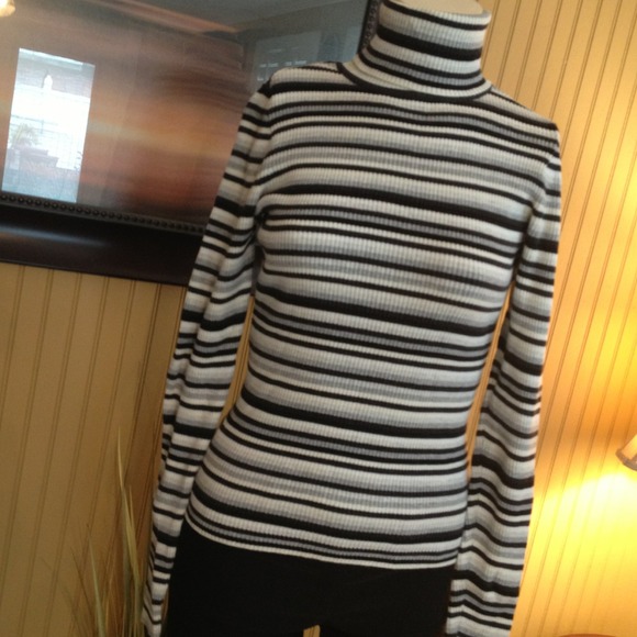 GAP Sweaters - Reserved 4 turtlenecks