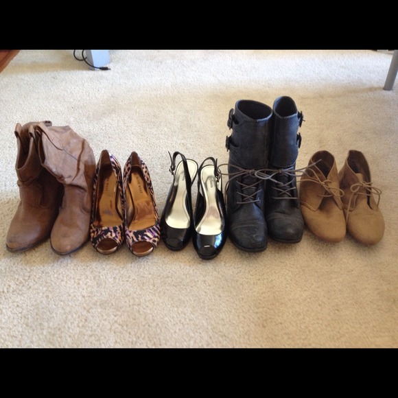 SOLD !! 5 pairs of shoes -- all size 8