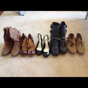 SOLD !! 5 pairs of shoes -- all size 8