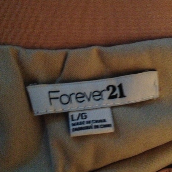 Party skirt!🎉 - Picture 2 of 3