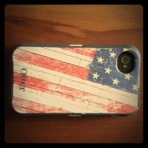 American Flag iPhone 4/4s Defender Series Case
