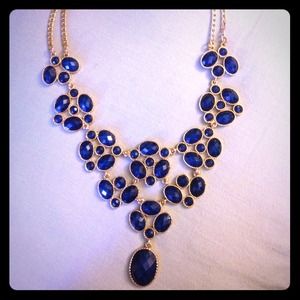 Amrita Singh gorgeous necklace - with tags on