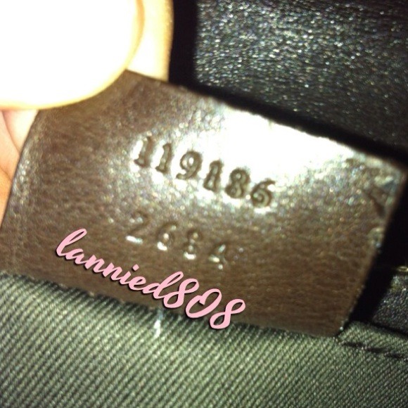 🎀Authentic Gucci Horsebit Clutch Handbag🎀 - Picture 2 of 4