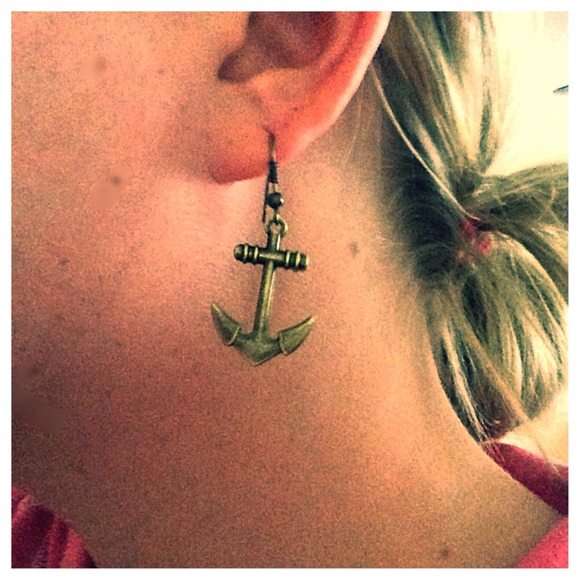 Bronze anchor earrings - Picture 2 of 2
