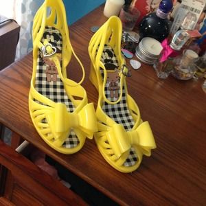 Harajuku Lovers Yellow Heels