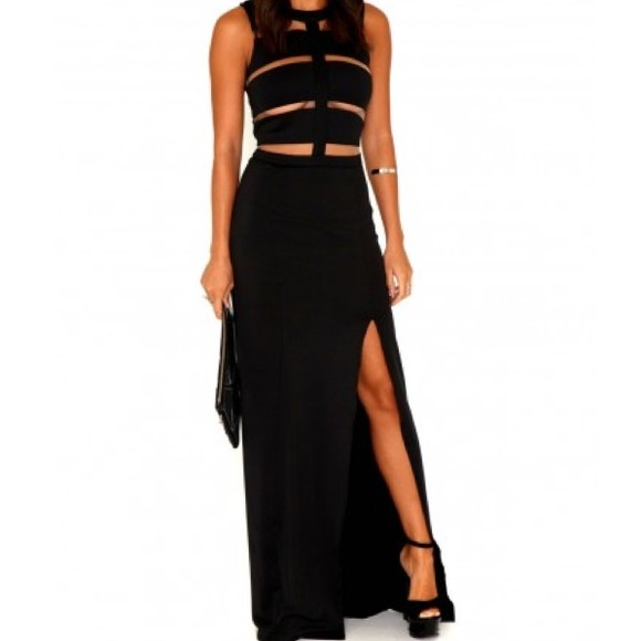 COMES IN S-L COMMENT FOR YOUR SIZE IF BUYING!