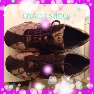 Like NEW Authentic coach shoes REDUCED!!!