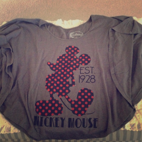 Vintage Mickey Mouse shirt
