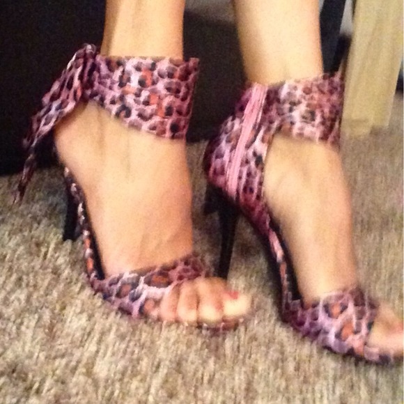 4 inch pink leopard heels , brand new