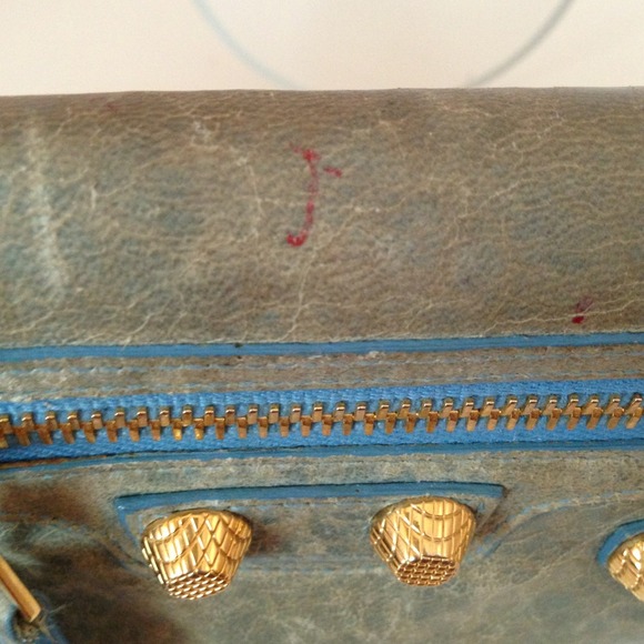 SOLD! - Picture 4 of 4