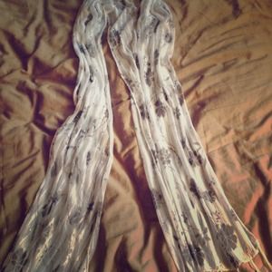 Statement piece scarf