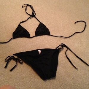 Victoria's Secret size (S) black triangle bikini