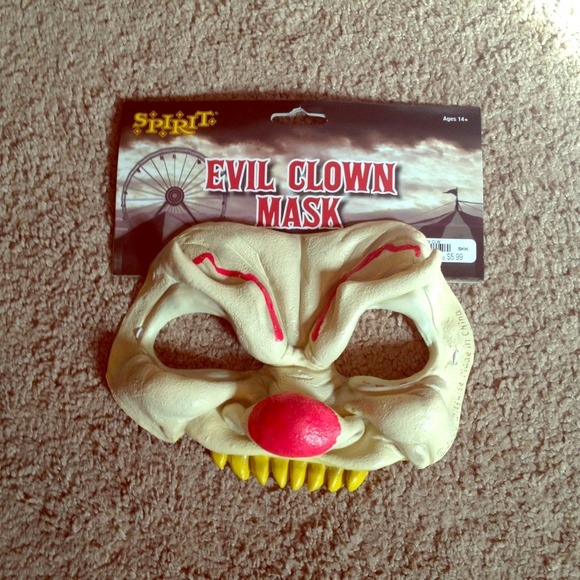 Halloween clown mask!