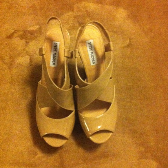 Steve Madden wedges - Picture 2 of 4
