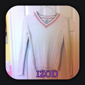 Izod white cable knit sweater