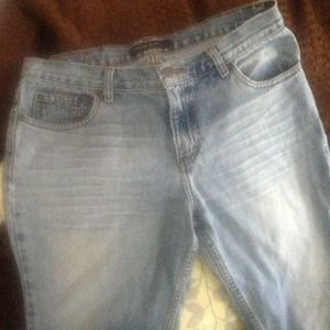 Women's American Eagle jeans