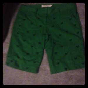 J Crew green shorts w/ tennis racquets