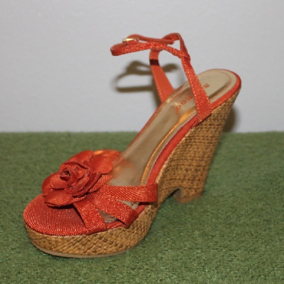 Wedges - Picture 4 of 4