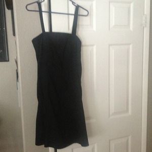 Women's black gap dress