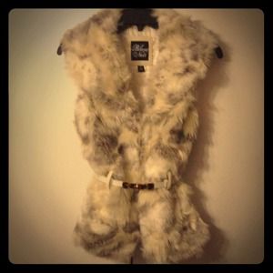 Faux fur vest, size M