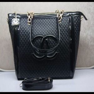 ⚡Black Chanel tote bag!