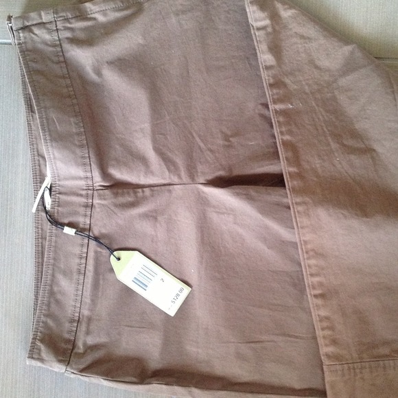 Max Studio Capri pants - Picture 2 of 2